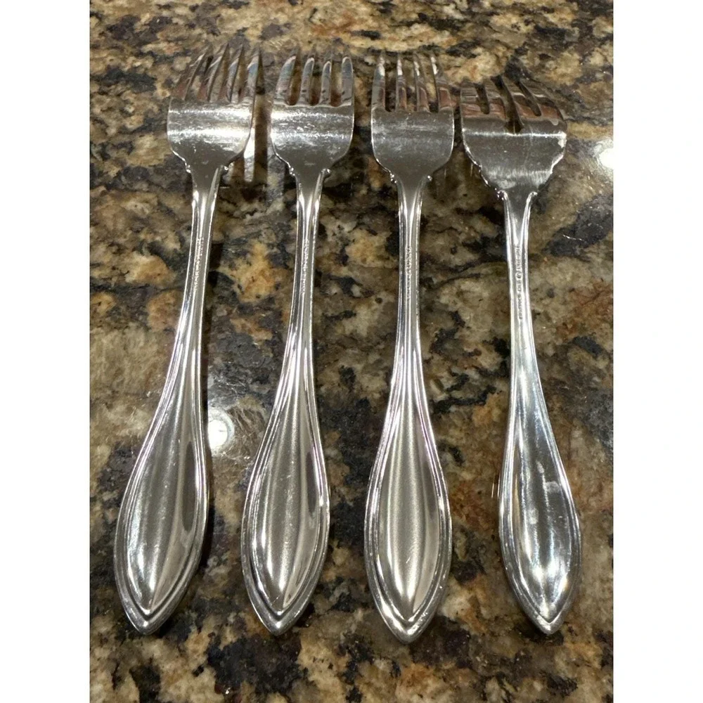 Oneida American Harmony Arbor 3 Dinner 1 Salad Forks Fork USA Flatware
